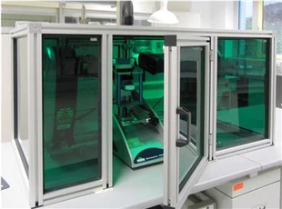 Lá chắn máy Laser mắt
