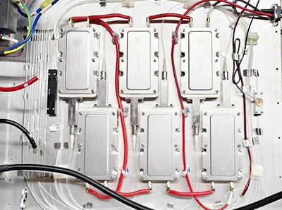 Điốt Laser công suất cao để gia công kim loại từ 250W đến 25kW